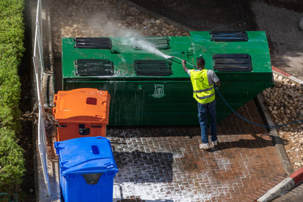Best Pressure Washing Near Me  in Altoona, IA